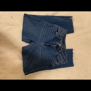 Womens wild fable size eight mom jeans